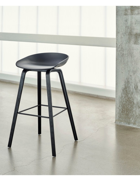 Barhocker About a Stool AAS32 von HAY