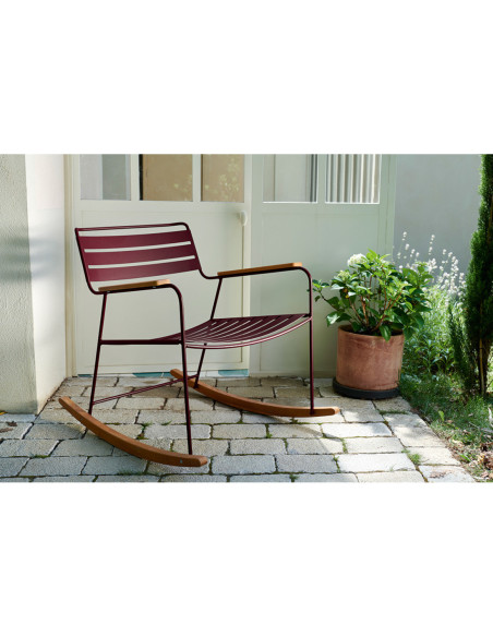 Schaukelstuhl Surprising von Fermob | betz-designmoebel.ch