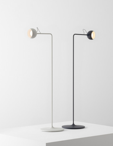 Leseleuchte Ixa Artemide | betz-designmöbel.ch