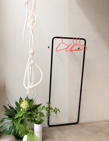 Wandgarderobe Curve von Schönbuch | betz-designmöbel.ch