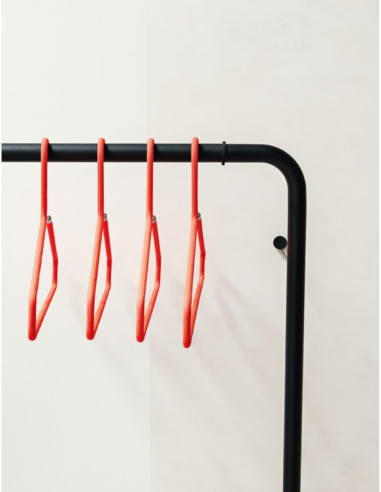 Wandgarderobe Curve von Schönbuch | betz-designmöbel.ch