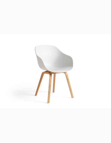 Stuhl About a Chair AAC 222 von HAY | betz-designmöbel.ch.
