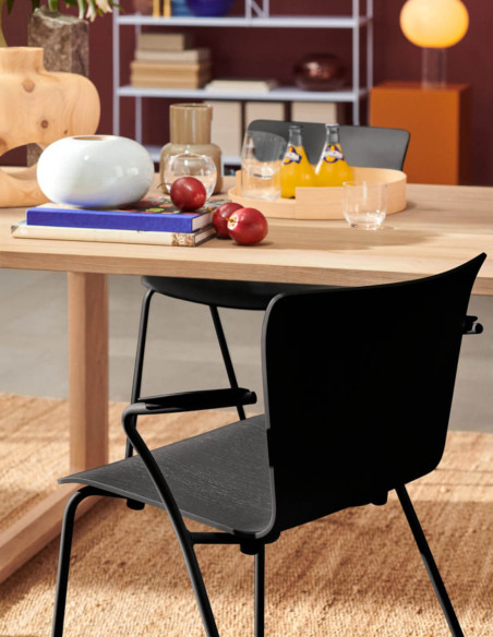 Tisch Essay 218x95 von Fritz Hansen | betz-designmöbel.ch