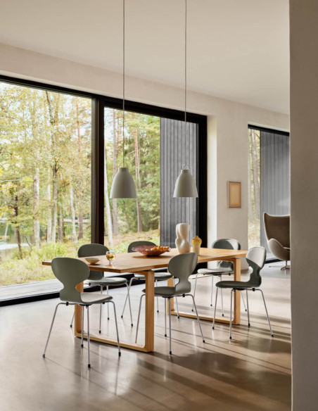 Tisch Essay 218x95 von Fritz Hansen | betz-designmöbel.ch