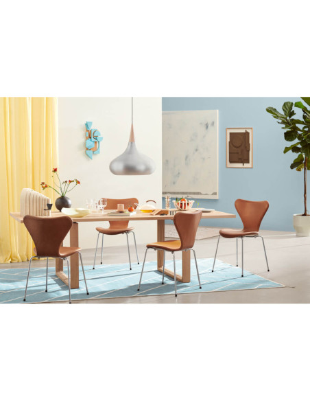 Tisch Essay 272x100 von Fritz Hansen | betz-designmöbel.ch