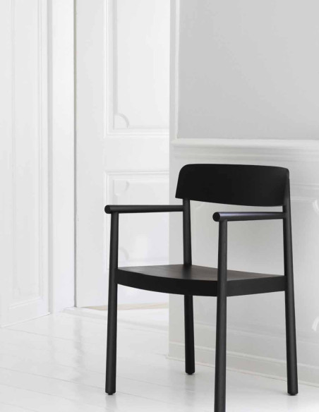 Armlehnenstuhl Timb Armchair von Normann Copenhagen | betz-designmöbel.ch