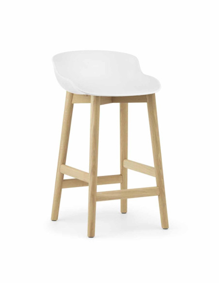 Hyg Barstool 65 cm Wood von Normann Copenhagen | betz-designmöbel.ch