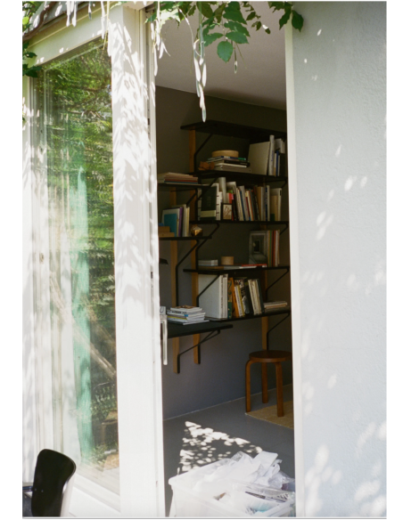 Wandregal REB 013 Kaari von Artek | betz-designmöbel.ch