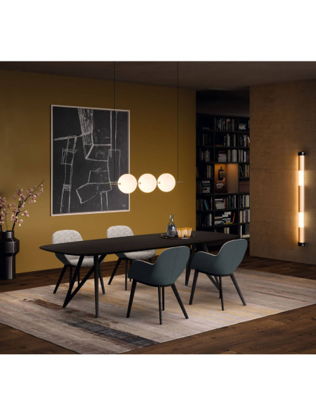 Massivholztisch Seito bootsförmig von Walter Knoll | betz-designmöbel.ch