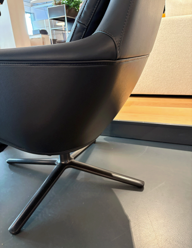 Sessel Grand Relax & Ottoman Vitra Ausstellungsstück