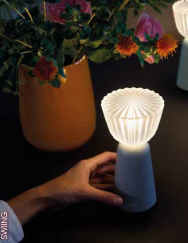 Lampe Swiing, H: 20 cm von Fermob | betz-designmöbel.ch