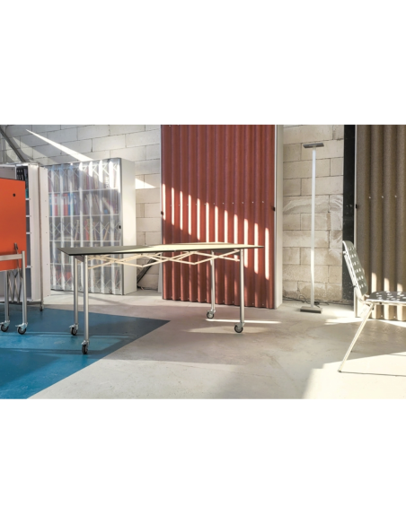 Scheren-Tisch 500 von Thut Möbel | betz-designmöbel.ch