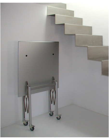 Scheren-Tisch 500 von Thut Möbel | betz-designmöbel.ch