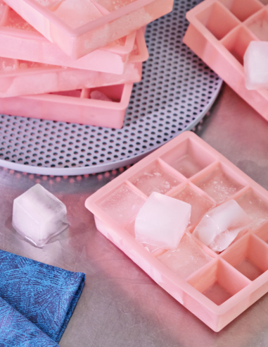 Eiswürfelschale Ice Cube Tray von HAY | betz-designmöbel.ch