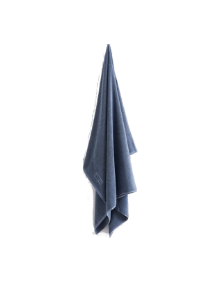 Badelaken Mono Bath Sheet von HAY | betz- designmoebel.ch