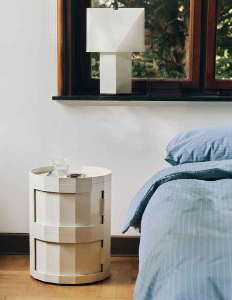 Tischlampe Aplat Table Lamp von HAY | betz-designmöbel.ch
