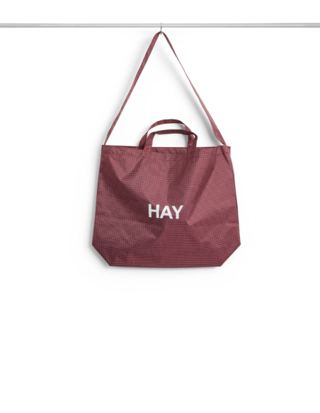 Umhängetasche Grid Crossover Bag von HAY | betz-designmöbel.ch