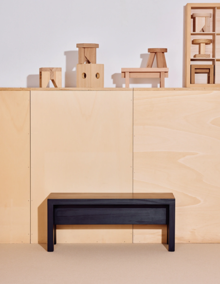Holzhocker Monolito Stool von HAY | betz-designmöbel.ch