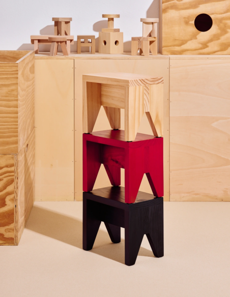 Holzhocker Monolito Stool von HAY | betz-designmöbel.ch