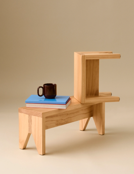 Holzhocker Monolito Stool von HAY | betz-designmöbel.ch