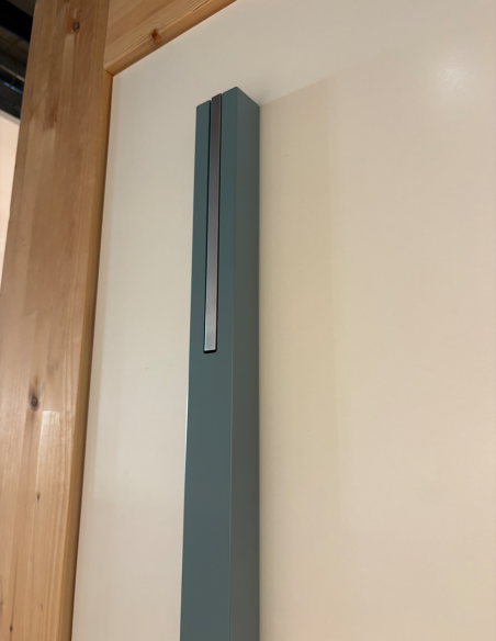Wandgarderobe Line von Schönbuch Ausstellungsstück
