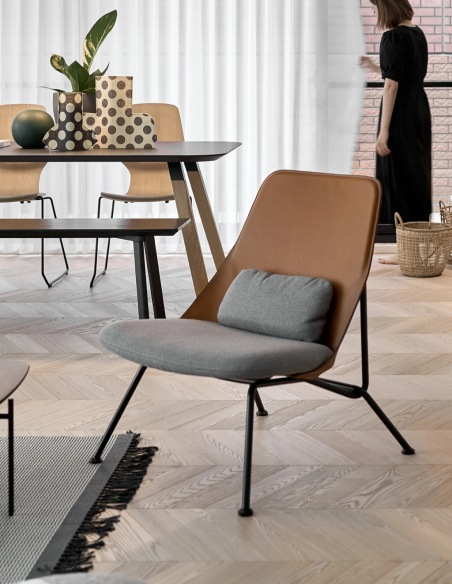 Sessel Strain von Prostoria | betz-designmoebel.ch