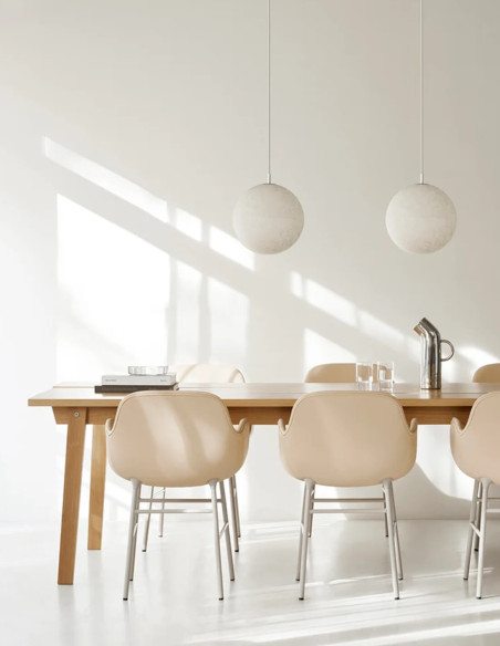 Tisch Form Gross von Normann Copenhagen | betz-designmöbel.ch.
