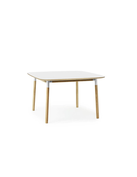 Tisch Form Klein von Normann Copenhagen | betz-designmöbel.ch
