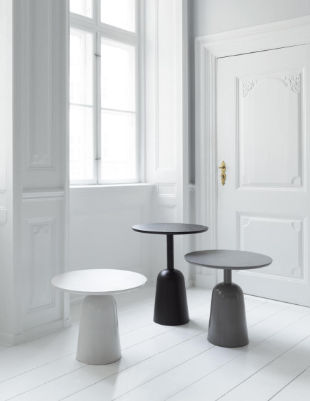 Beistelltisch Turn von Normann | betz-designmöbel.ch