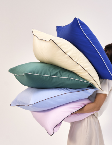 Kissenbezug Outline Pillow Case von HAY | betz- designmoebel.ch