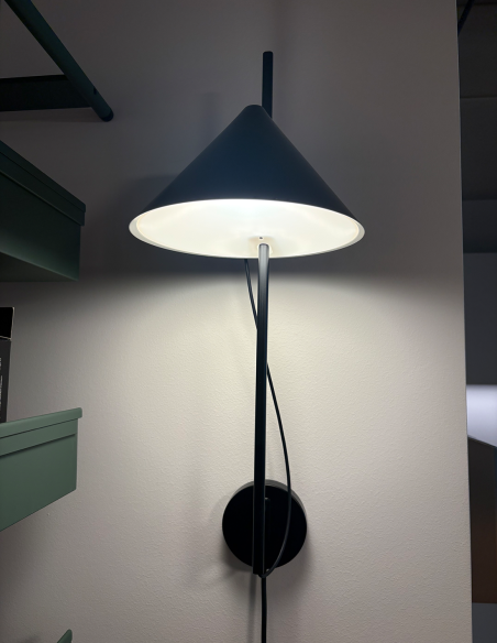 Leuchte Yuh von Louis Poulsen | betz-designmöbel.ch