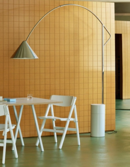 Bodenleuchte Compass Floor Lamp von HAY | betz-designmoebel.ch