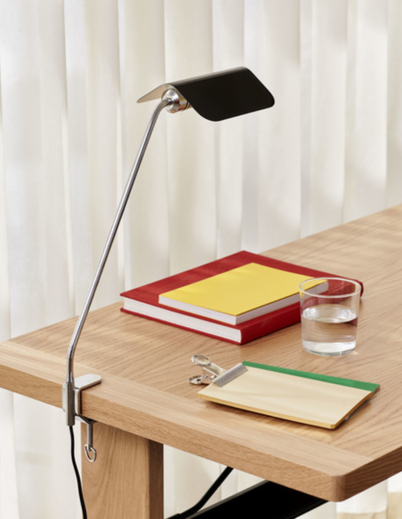Schreibtisch-Klemmleuchte Apex Desk Clip Lamp von HAY | betz-designmoebel.ch