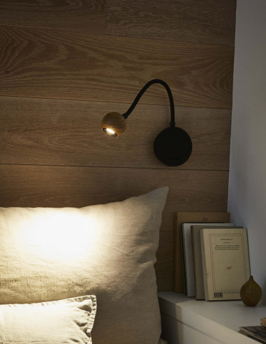 Wandleuchte Nº8 von Marset | betz-designmöbel.ch
