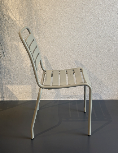 Gartenstuhl klassisch von Atelier Alinea Ausstellungsstück