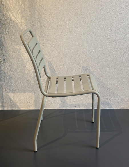 Gartenstuhl klassisch von Atelier Alinea Ausstellungsstück