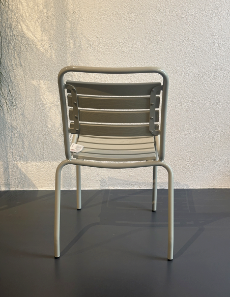 Gartenstuhl klassisch von Atelier Alinea Ausstellungsstück