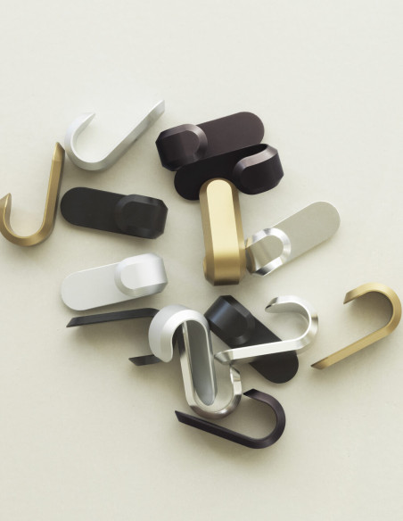 Wandhake Curve von Normann Copenhagen | betz-designmöbel.ch