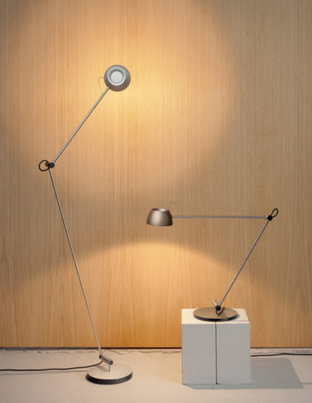 Stehleuchte IRIO L von Baltensweiler | betz-designmoebel.ch