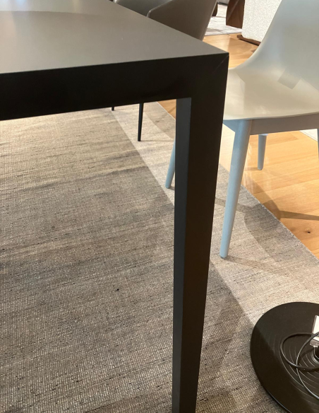 Tisch Tense von MDF Italia Ausstellungsstück