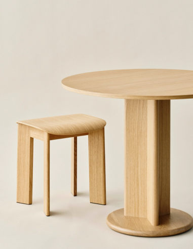 Säulentisch Chisel 29 Table round von HAY