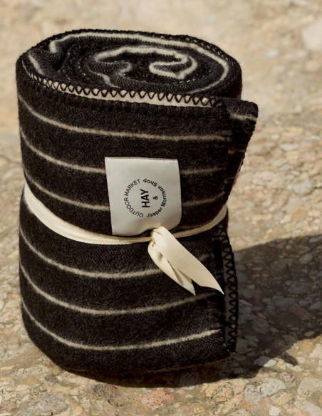 Wolldecke Outdoor Market Throw von HAY | betz-designmoebel.ch